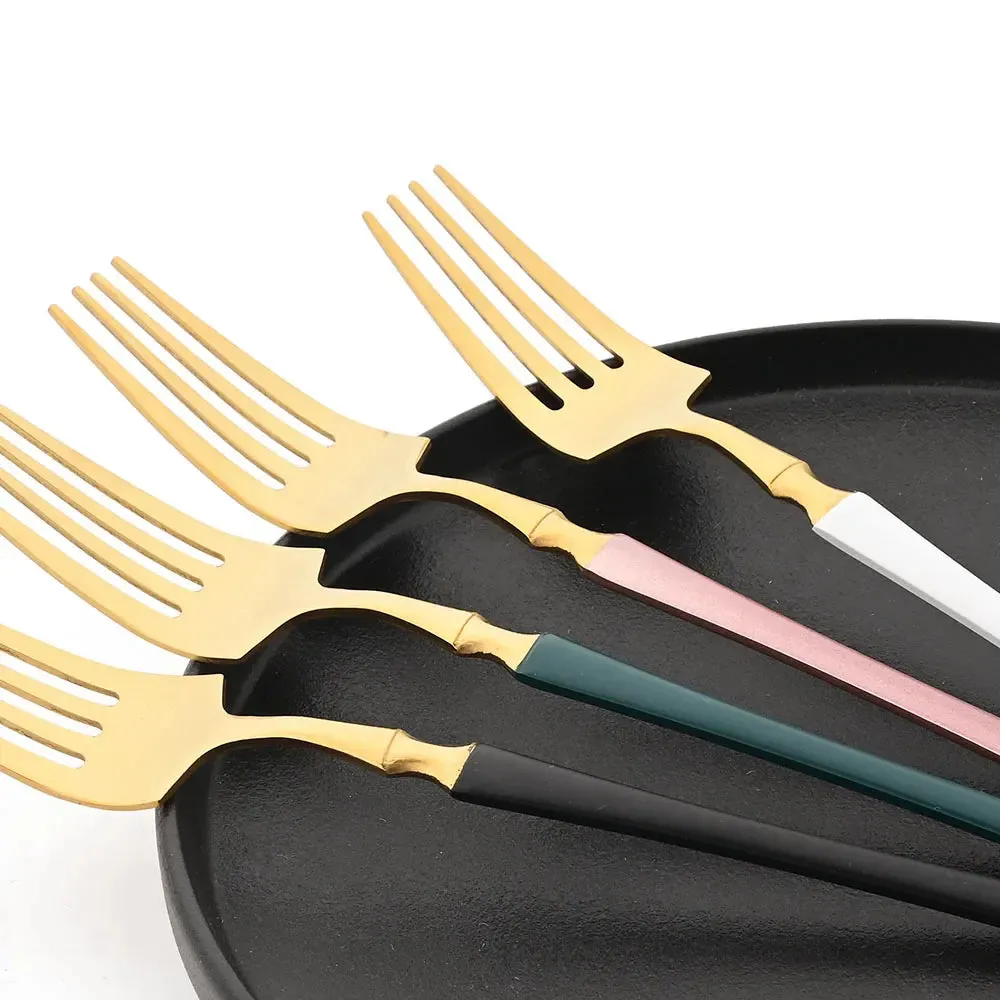 24 Piece Stainless Steel Silverware Set For Kitchen Dining