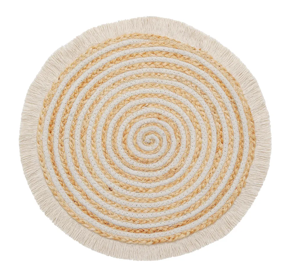 Amara Natural Jute Placemats for Dining Table Rustic Round Design