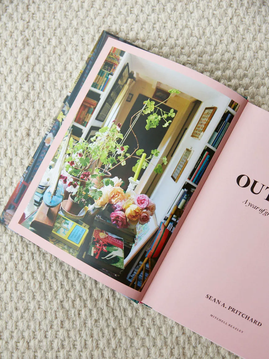 Outside In: A Year of Growing & Displaying